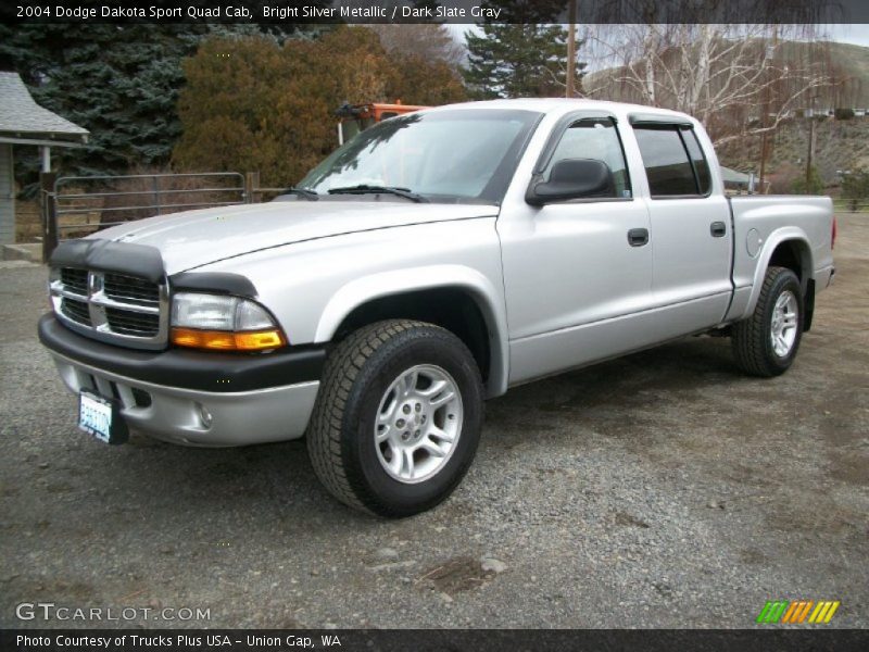 Bright Silver Metallic / Dark Slate Gray 2004 Dodge Dakota Sport Quad Cab