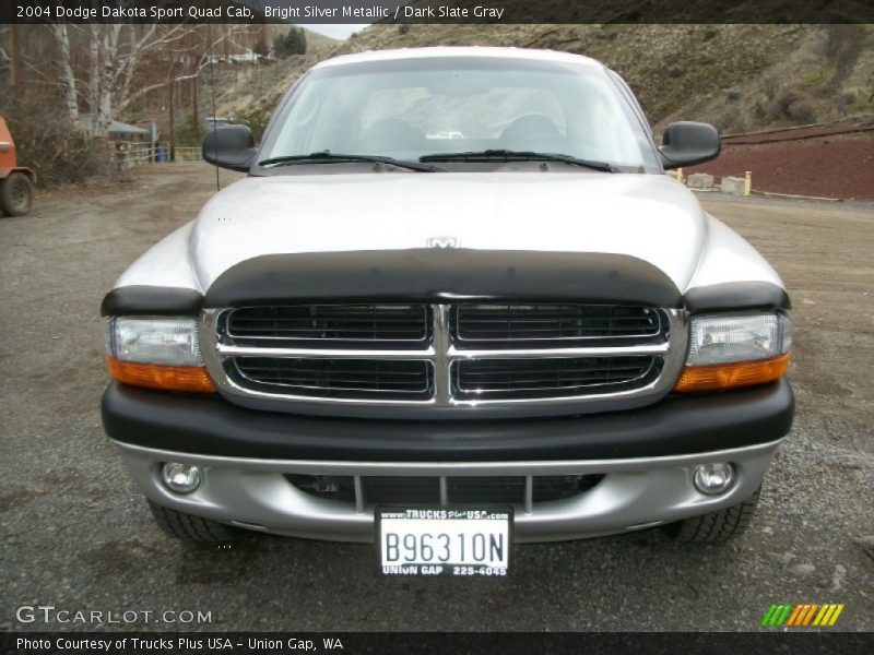 Bright Silver Metallic / Dark Slate Gray 2004 Dodge Dakota Sport Quad Cab
