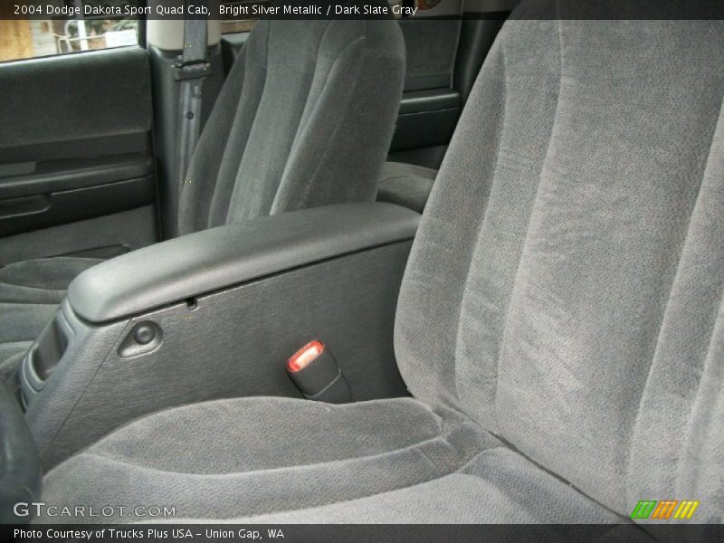 Bright Silver Metallic / Dark Slate Gray 2004 Dodge Dakota Sport Quad Cab
