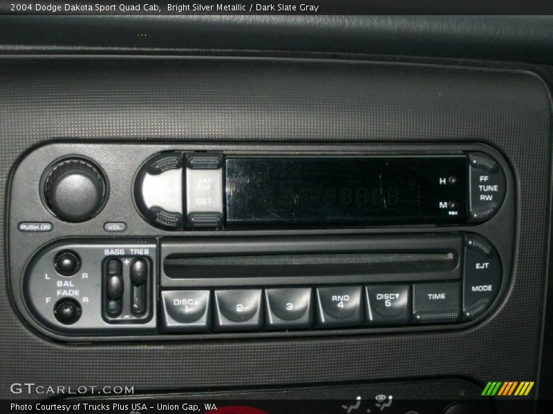 Audio System of 2004 Dakota Sport Quad Cab