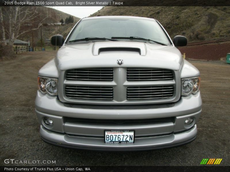 Bright Silver Metallic / Taupe 2005 Dodge Ram 1500 Sport Quad Cab