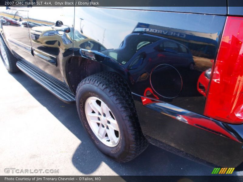 Onyx Black / Ebony Black 2007 GMC Yukon SLT 4x4