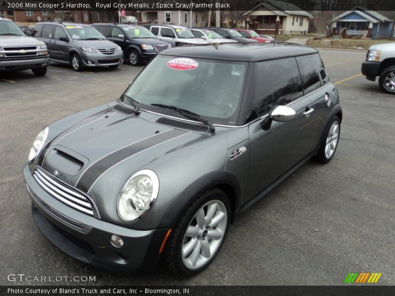 Front 3/4 View of 2006 Cooper S Hardtop