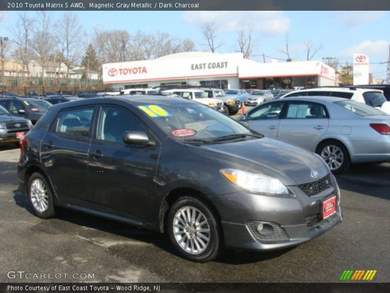 Magnetic Gray Metallic / Dark Charcoal 2010 Toyota Matrix S AWD