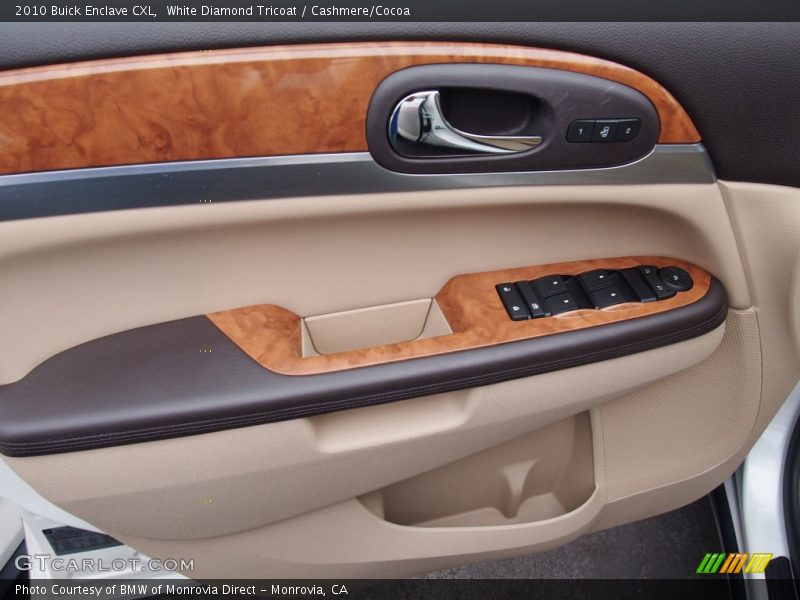 White Diamond Tricoat / Cashmere/Cocoa 2010 Buick Enclave CXL