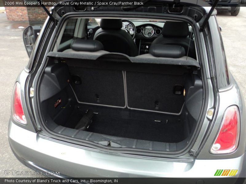 Royal Grey Metallic / Space Gray/Panther Black 2006 Mini Cooper S Hardtop