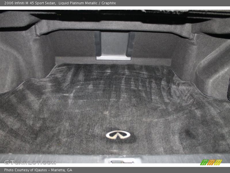  2006 M 45 Sport Sedan Trunk