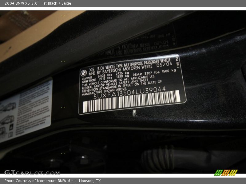 Jet Black / Beige 2004 BMW X5 3.0i