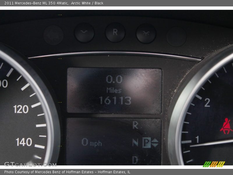 Arctic White / Black 2011 Mercedes-Benz ML 350 4Matic