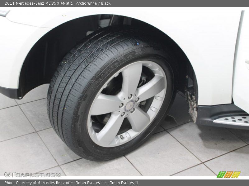 Arctic White / Black 2011 Mercedes-Benz ML 350 4Matic