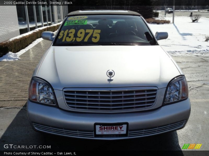 Sterling / Black 2000 Cadillac DeVille Sedan
