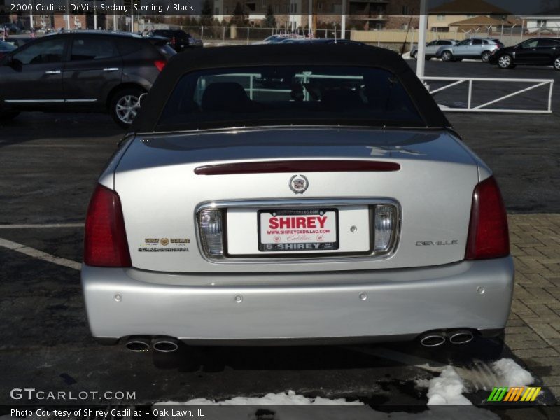 Sterling / Black 2000 Cadillac DeVille Sedan