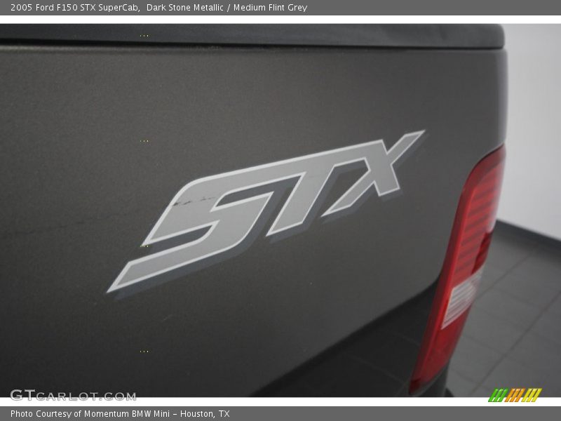 Dark Stone Metallic / Medium Flint Grey 2005 Ford F150 STX SuperCab