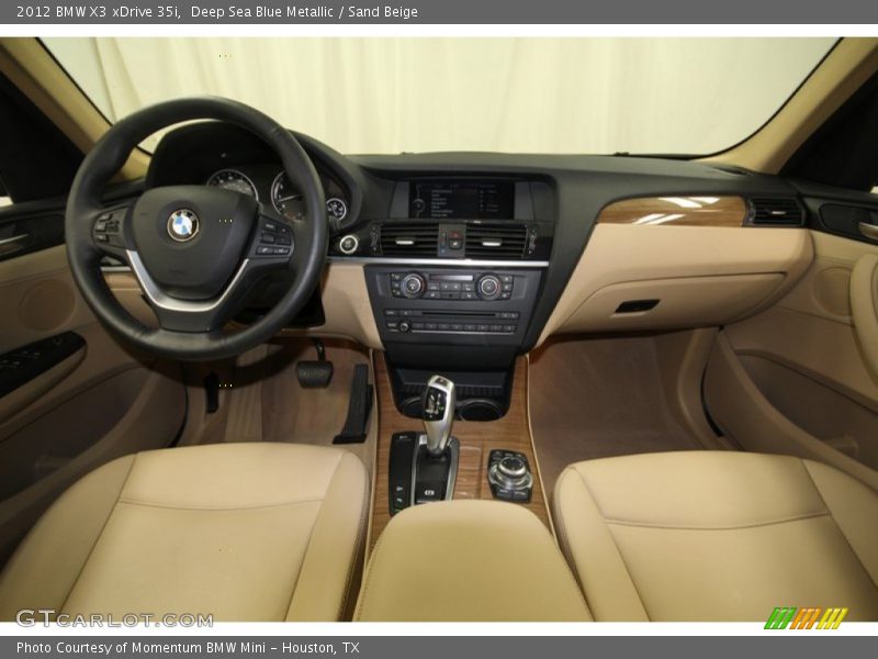 Dashboard of 2012 X3 xDrive 35i