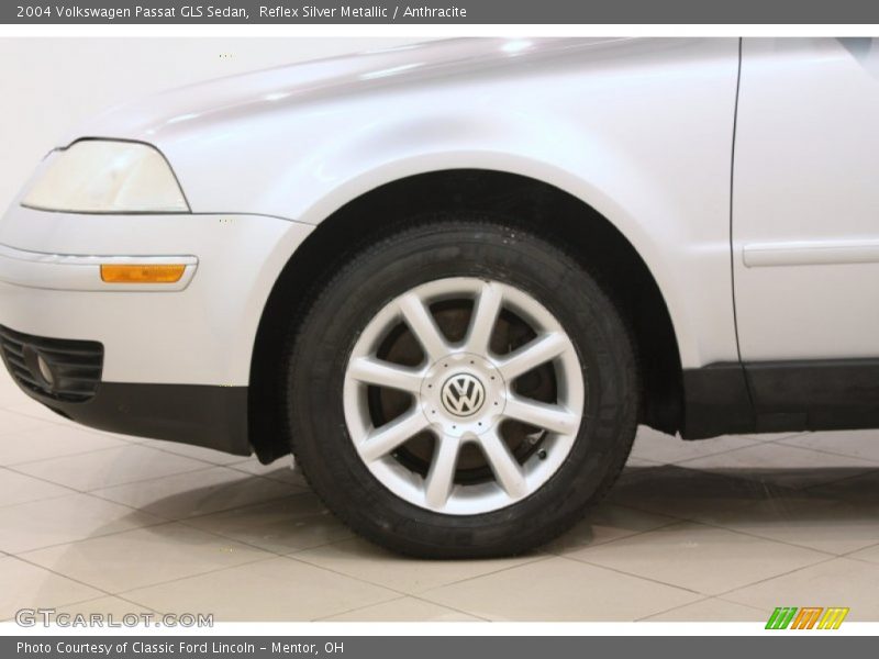 Reflex Silver Metallic / Anthracite 2004 Volkswagen Passat GLS Sedan
