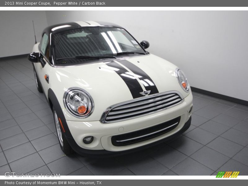 Pepper White / Carbon Black 2013 Mini Cooper Coupe