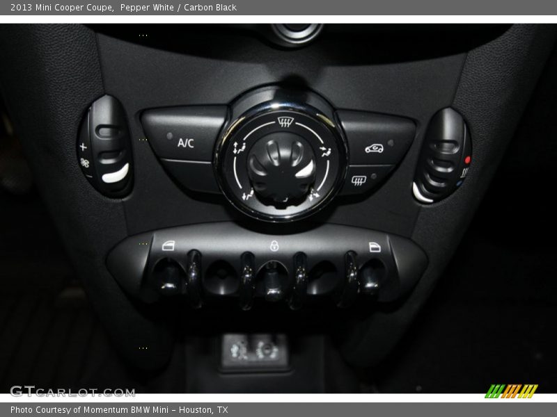 Pepper White / Carbon Black 2013 Mini Cooper Coupe