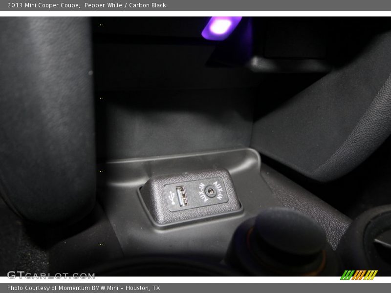 Pepper White / Carbon Black 2013 Mini Cooper Coupe