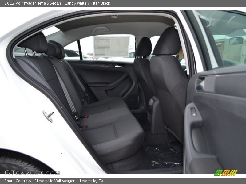 Candy White / Titan Black 2013 Volkswagen Jetta S Sedan