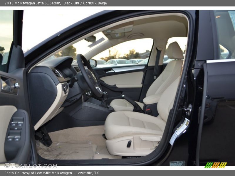 Black Uni / Cornsilk Beige 2013 Volkswagen Jetta SE Sedan