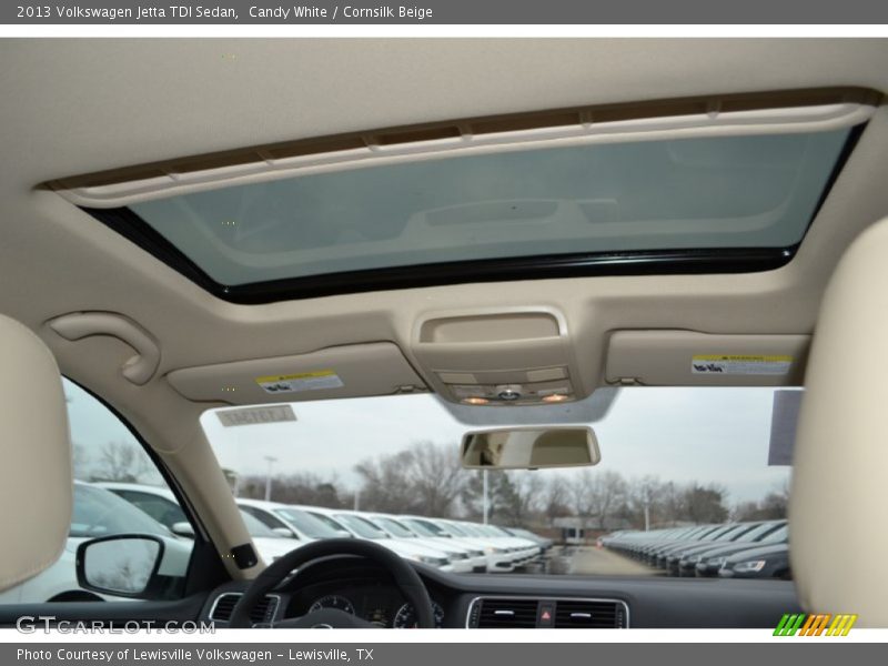 Candy White / Cornsilk Beige 2013 Volkswagen Jetta TDI Sedan