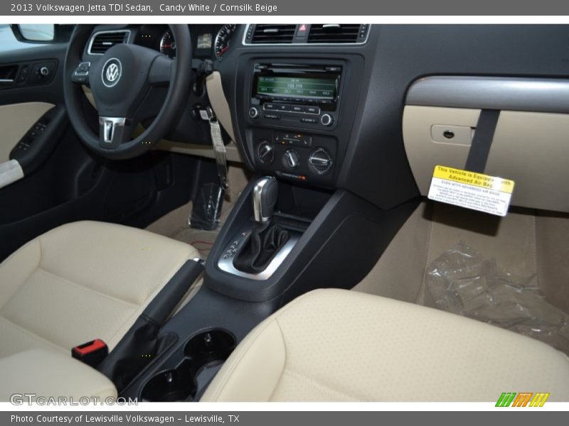 Candy White / Cornsilk Beige 2013 Volkswagen Jetta TDI Sedan
