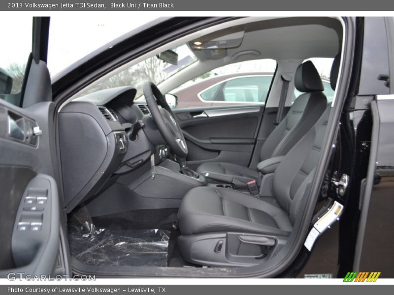 Black Uni / Titan Black 2013 Volkswagen Jetta TDI Sedan