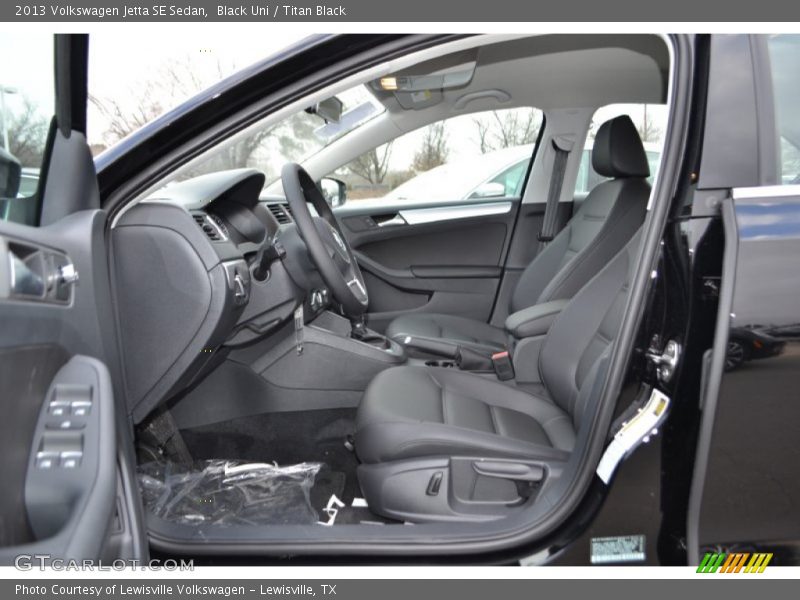 Black Uni / Titan Black 2013 Volkswagen Jetta SE Sedan