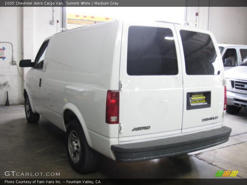 Summit White / Medium Gray 2005 Chevrolet Astro Cargo Van