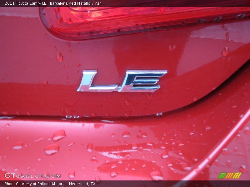 Barcelona Red Metallic / Ash 2011 Toyota Camry LE