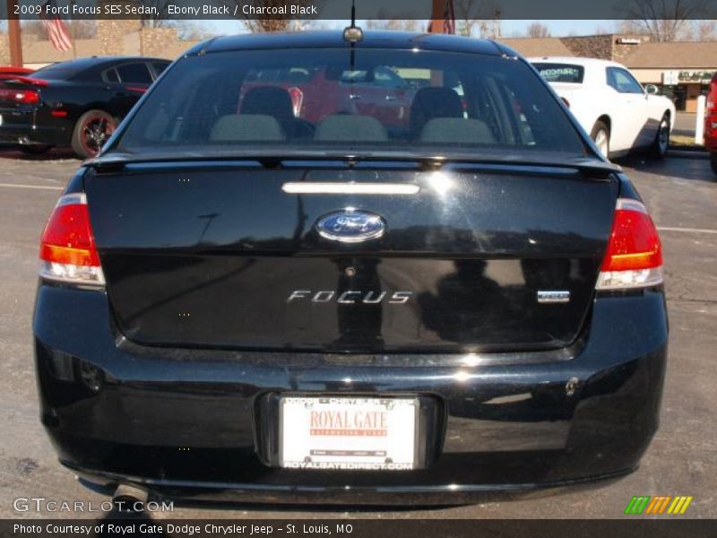 Ebony Black / Charcoal Black 2009 Ford Focus SES Sedan