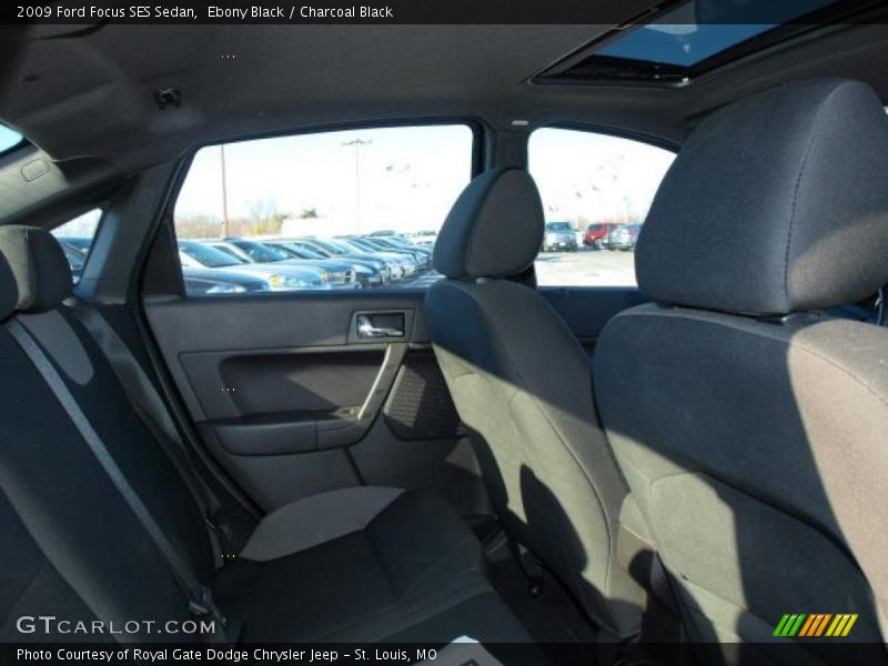 Ebony Black / Charcoal Black 2009 Ford Focus SES Sedan