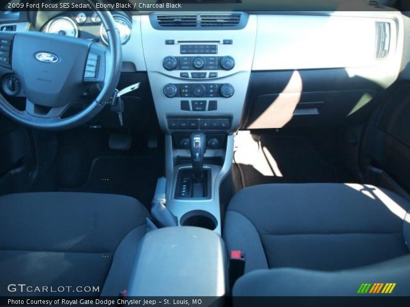 Ebony Black / Charcoal Black 2009 Ford Focus SES Sedan