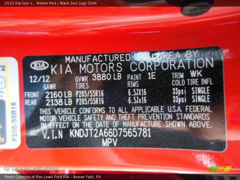 Molten Red / Black Soul Logo Cloth 2013 Kia Soul +