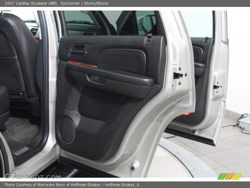 Quicksilver / Ebony/Ebony 2007 Cadillac Escalade AWD