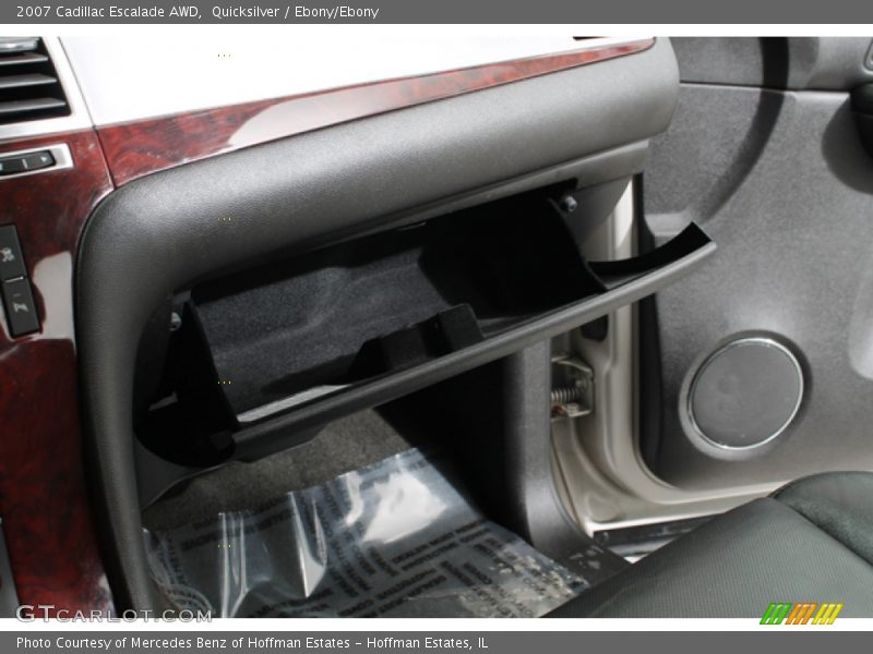 Quicksilver / Ebony/Ebony 2007 Cadillac Escalade AWD
