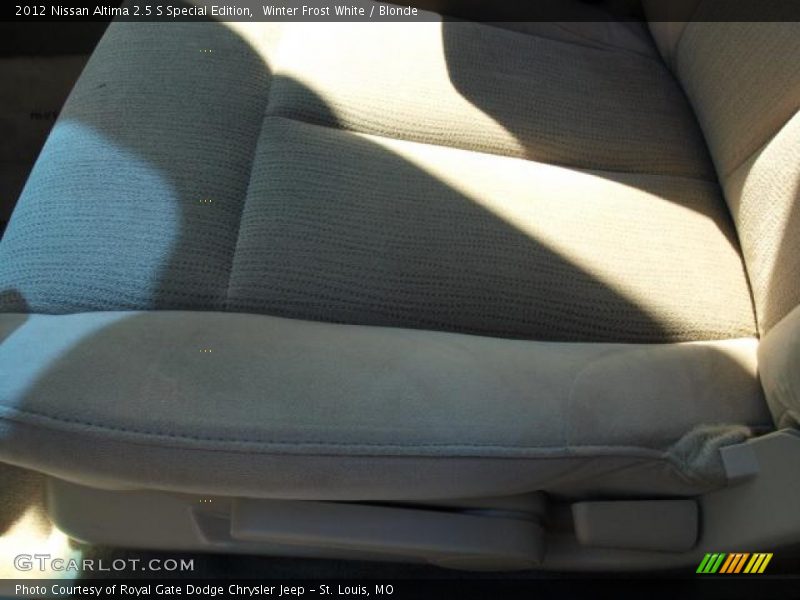 Winter Frost White / Blonde 2012 Nissan Altima 2.5 S Special Edition
