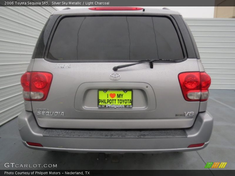 Silver Sky Metallic / Light Charcoal 2006 Toyota Sequoia SR5