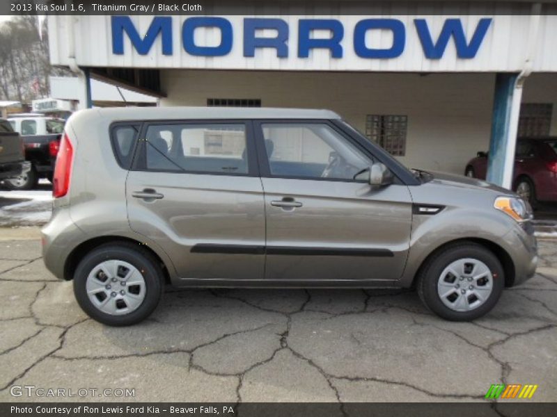 Titanium Gray / Black Cloth 2013 Kia Soul 1.6