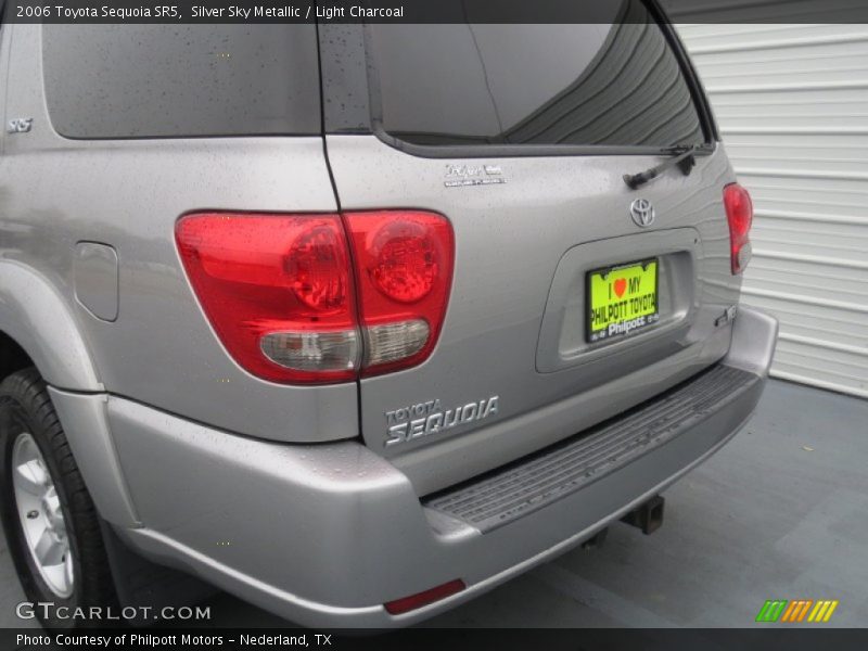 Silver Sky Metallic / Light Charcoal 2006 Toyota Sequoia SR5