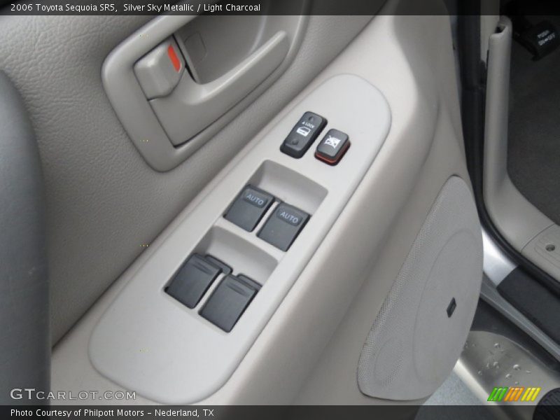 Controls of 2006 Sequoia SR5