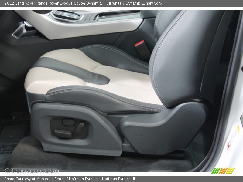 Front Seat of 2012 Range Rover Evoque Coupe Dynamic