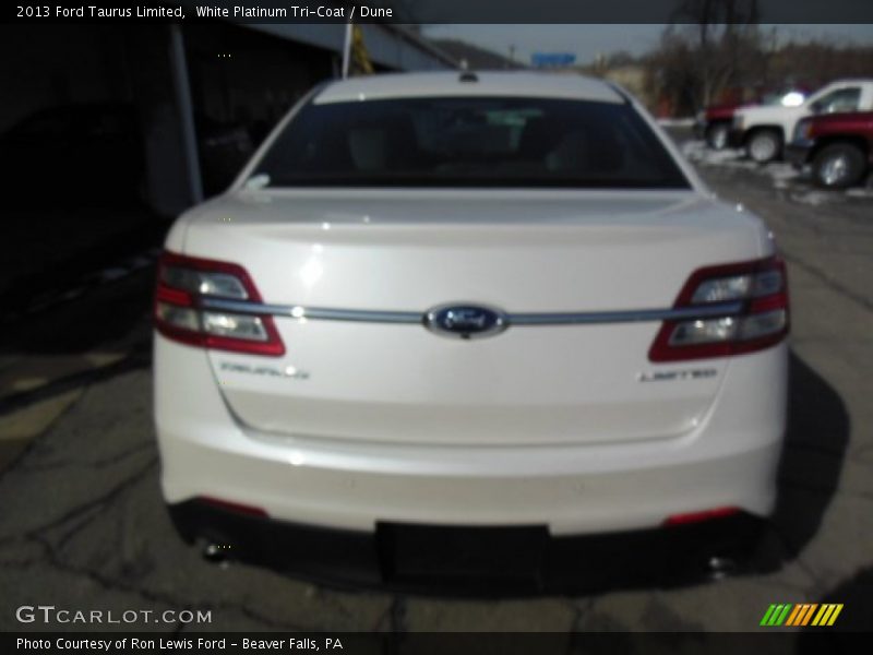 White Platinum Tri-Coat / Dune 2013 Ford Taurus Limited