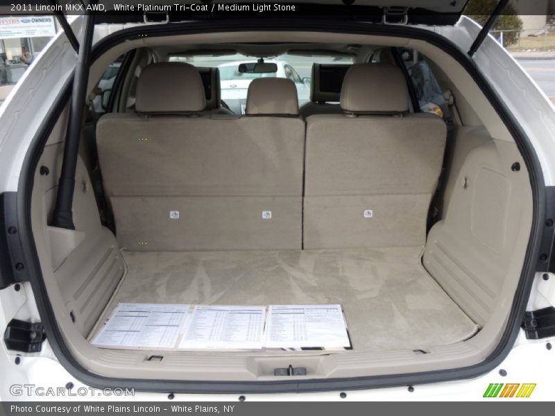  2011 MKX AWD Trunk