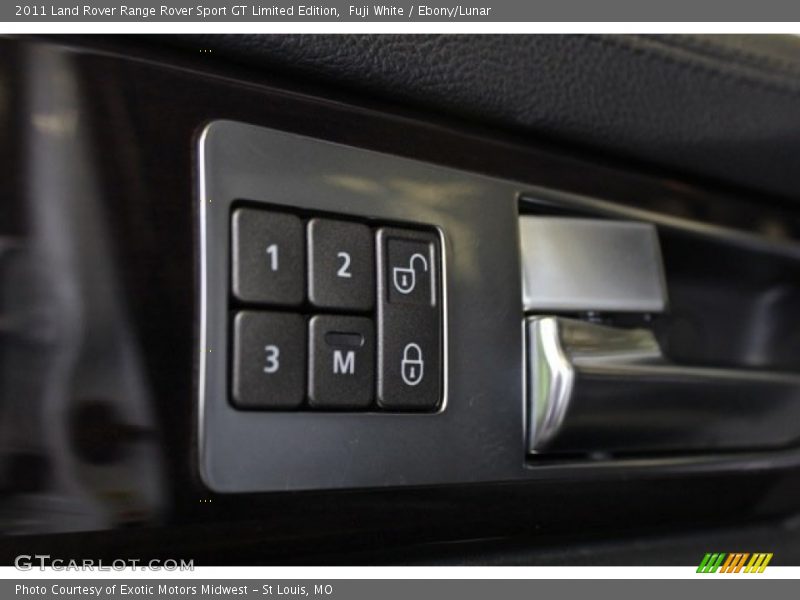 Controls of 2011 Range Rover Sport GT Limited Edition