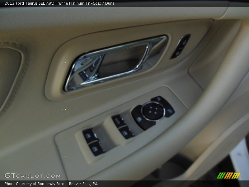 White Platinum Tri-Coat / Dune 2013 Ford Taurus SEL AWD