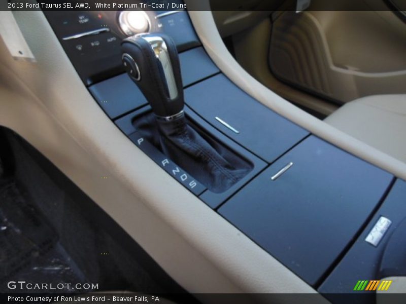 White Platinum Tri-Coat / Dune 2013 Ford Taurus SEL AWD