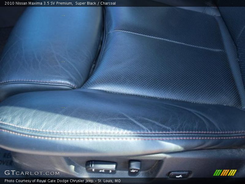 Super Black / Charcoal 2010 Nissan Maxima 3.5 SV Premium