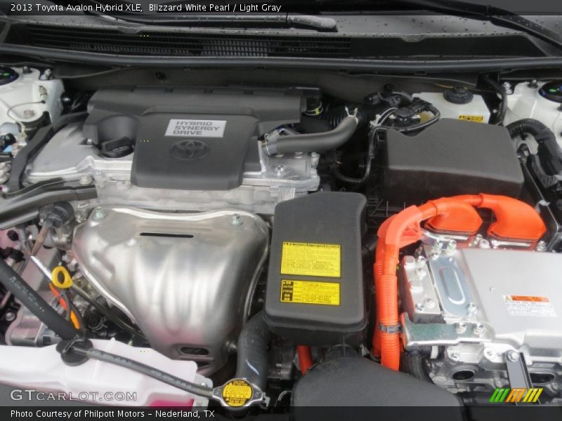  2013 Avalon Hybrid XLE Engine - 2.5 Liter DOHC 16-Valve Dual VVT-i 4 Cylinder Gasoline/Electric Hybrid