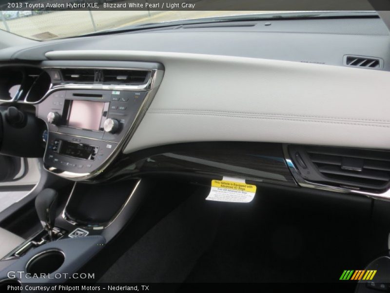 Dashboard of 2013 Avalon Hybrid XLE